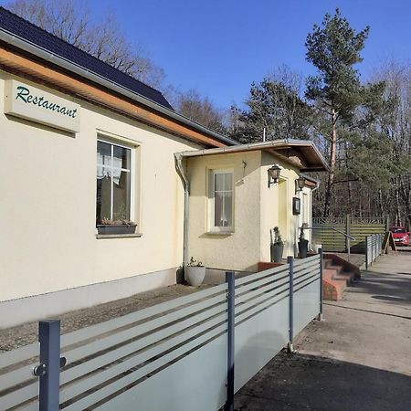 Отель Waldperle Jarmen Экстерьер фото